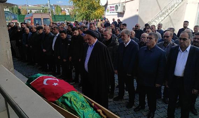 Gazeteciler Cemiyeti Başkanı, toprağa verildi