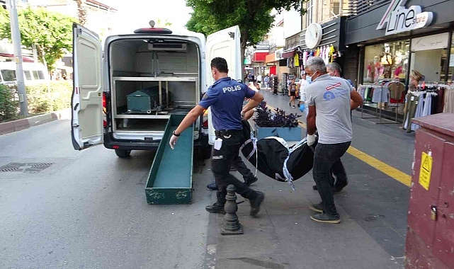 Kanser hastası adam tüfekle vurulmuş halde bulundu