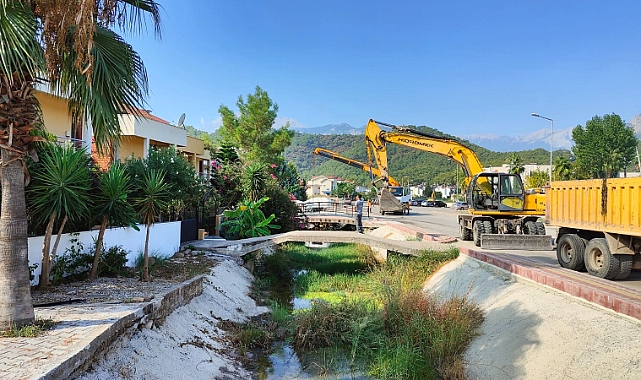Kemer dereleri temizledi