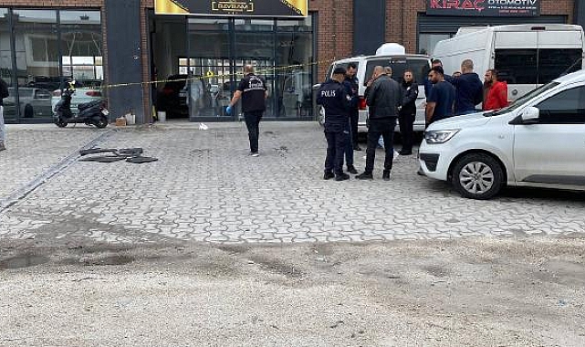 Konya'da galerici ortaklara silahlı saldırı: 2 yaralı