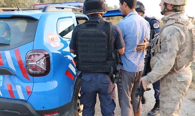 Mersin'deki terör operasyonunda 4 tutuklama