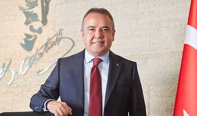 Muhittin Böcek’ten seçim açıklaması