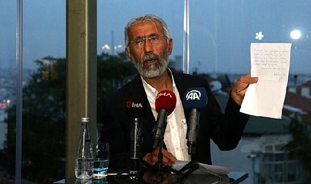 Öcalan'ın mektubunu okuyan akademisyen, terör soruşturmasında görevden uzaklaştırıldı