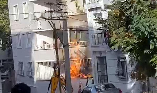 Patlayan borudaki doğal gaz alev aldı, binada yangın çıktı