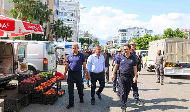 Seyyar pazarcı denetimine çıkan oda başkanını şoke eden manzara