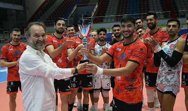 TSYD voleybol turnuvasında şampiyon Alanya Belediyespor