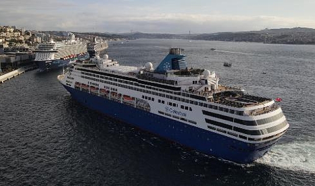 Yeni kruvaziyer gemisi Journey'in 3'üncü durağı İstanbul oldu
