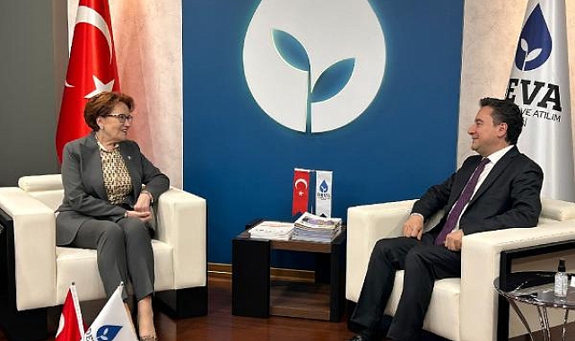 Akşener'den Babacan'a taziye ziyareti