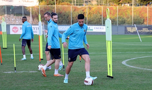 Alanyaspor çıkışa Konyaspor ile başlamak istiyor