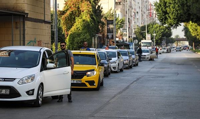 Atatürk, Antalya'da denizde ve karada anıldı