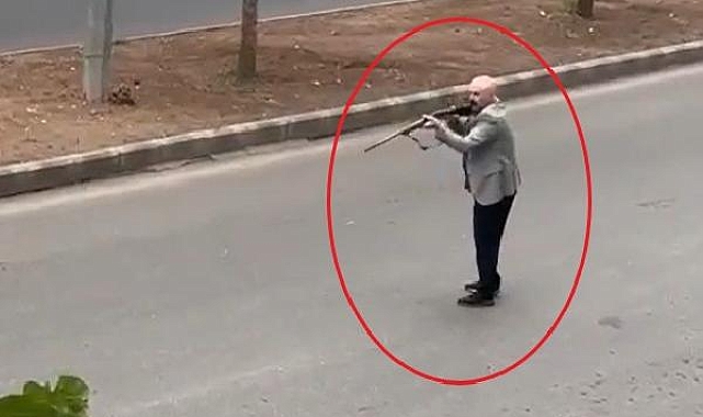 Av tüfeğiyle sokağa çıkıp tehditler savurdu, gözaltına alındı