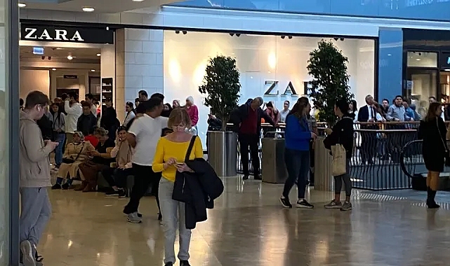 AVM'de 'Muhteşem Cuma' çılgınlığı