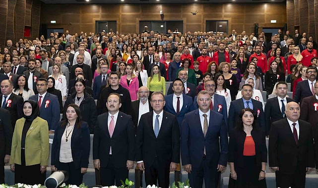 Başkan Seçer: "Her bir öğretmen birbirinden değerli ve önemli"