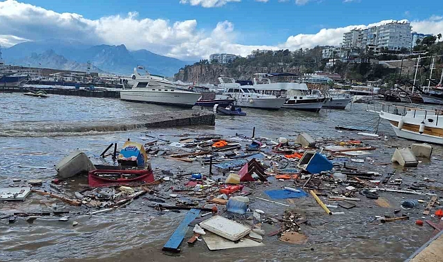 Büyükşehir seferber oldu, bir gecede 174 vakaya müdahale etti