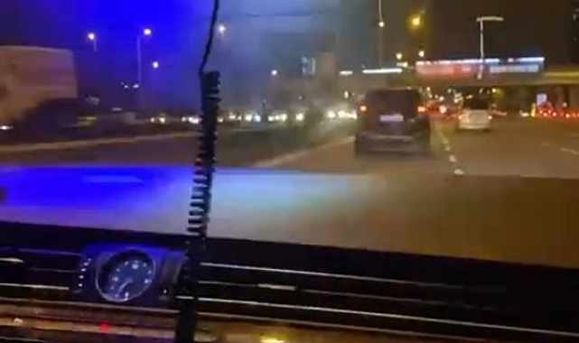 Çakarlı trafik magandaları yakalandı
