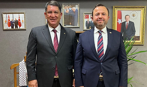 Dere’den Taş’a ziyaret