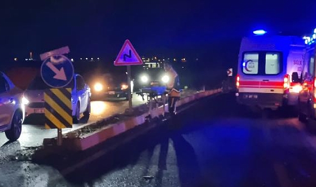 Hemzemin geçitte yük treni, otomobile çarptı: 5 yaralı