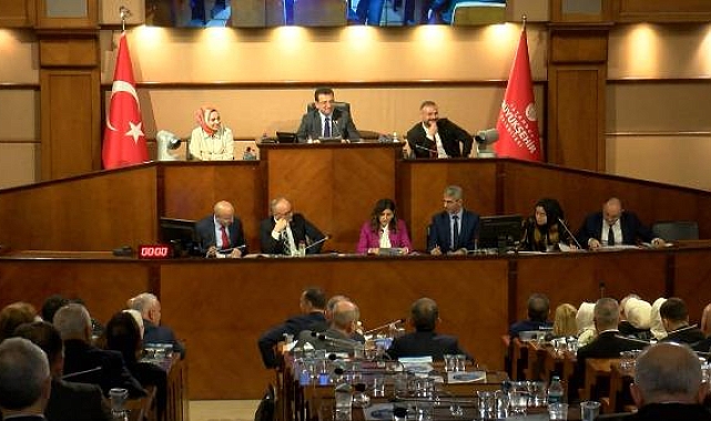 İBB bütçesi 213 milyar 500 milyon lira