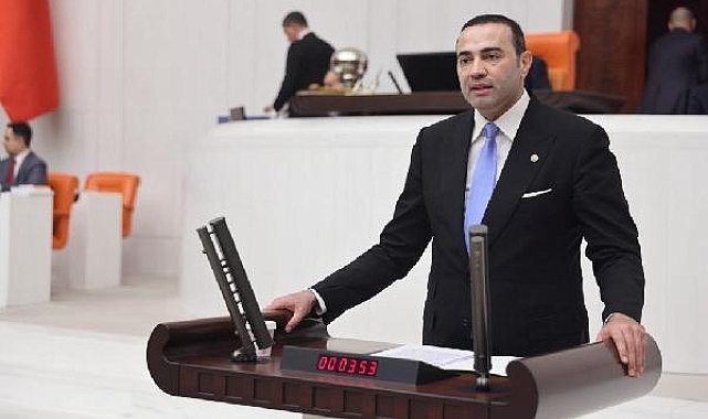 İYİ Parti Antalya Milletvekili Aykut Kaya: Turistlerden şehir vergisi alınsın