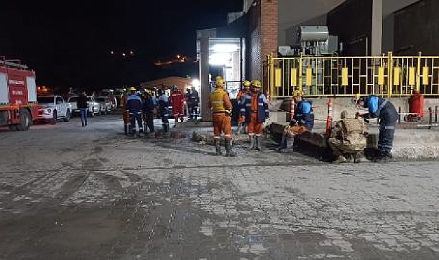 Maden ocağı çöküşünde ölü ve yararlılar var