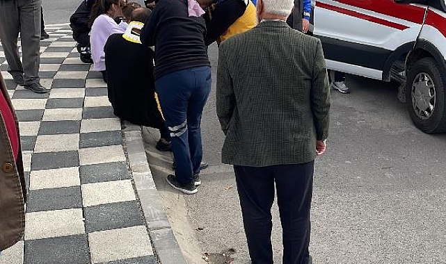 Milli voleybolcu Büşra Kılıçlı kaza yaptı: 2 yaralı