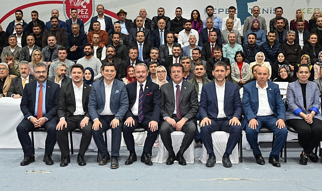Nihat Zeybekçi Antalya’da