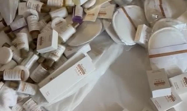 Turistin valizinden çıkanlar yok artık dedirdi