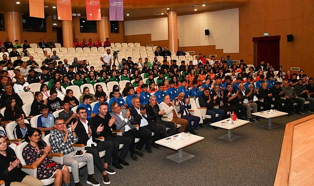 Yenişehir Belediyesinden 51 amatör spor kulübüne 650 bin TL destek