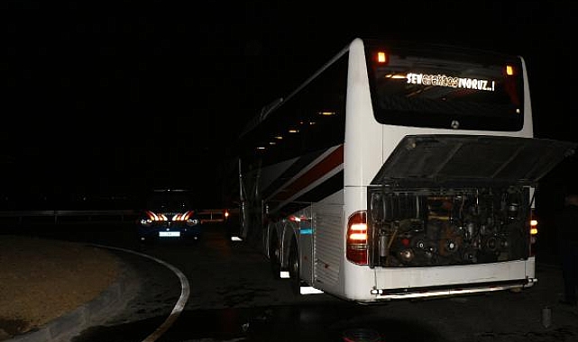 33 kişilik yolcu otobüsüne tüfekle ateş açıldı