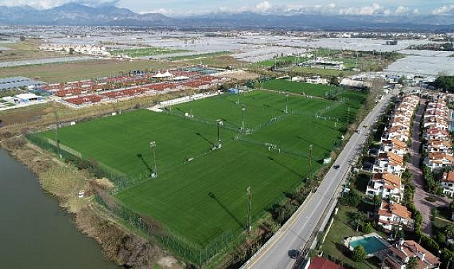 Antalya ölü sezonda 1200 takıma ev sahipliği yapacak