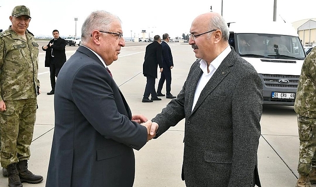 Bakan Güler İncirlik Üssü'nde