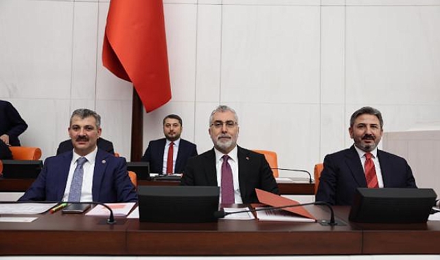 Bakan Işıkhan: Asgari ücretin herkesin mutabık kaldığı seviyede olmasını ümit ediyoruz