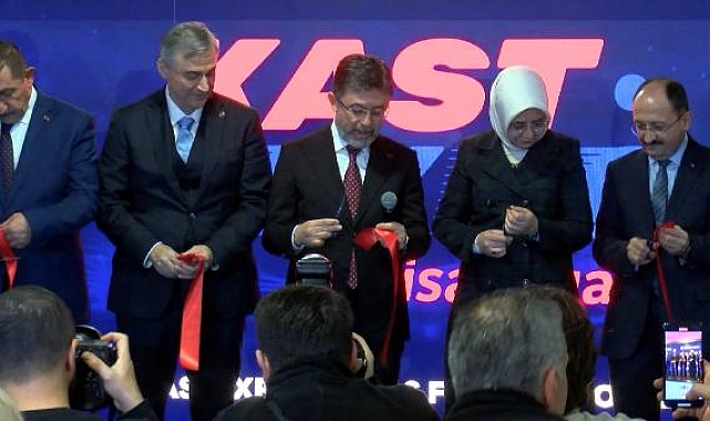 Bakan Yumaklı: Türkiye adeta dünyanın yıldızı haline geldi