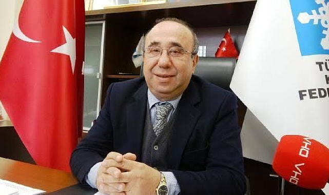 Başkan Oto: Kayakla Atlama Dünya Kupası'nda sporcularımıza yürekten inanıyoruz