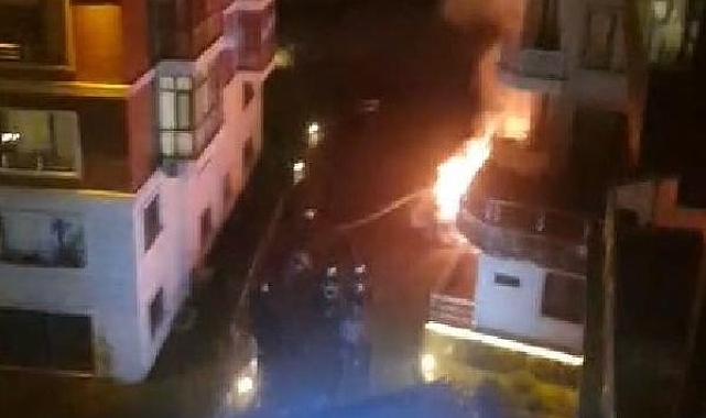 Belediye başkanının otomobili alev alev yandı
