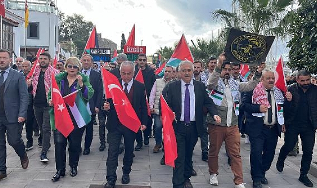 Bodrum'da şehitler ve Filistin için yürüyüş