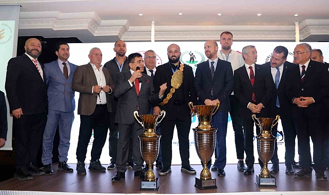 CW Enerji Yağlı Güreş Ligi Ödül Töreni gerçekleştirildi
