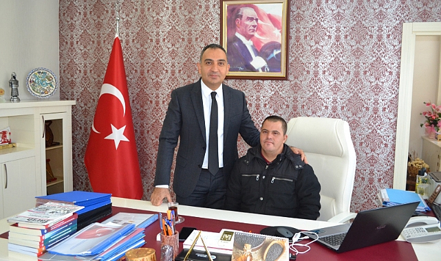 Down sendromlu Yunus, kaymakamlık makamına oturdu