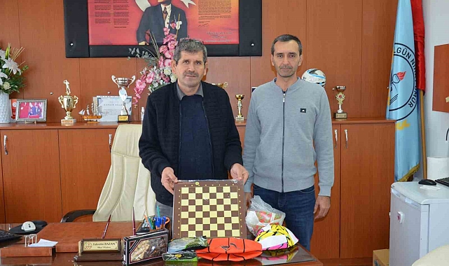 En çok atık pil toplayan okullar ödüllendirildi