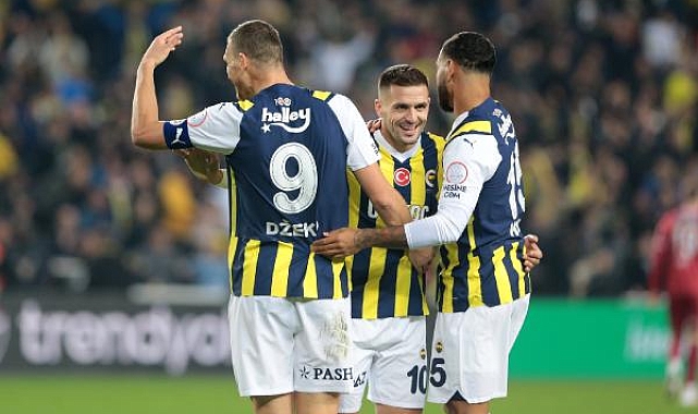 Fenerbahçe derbiye lider gidiyor
