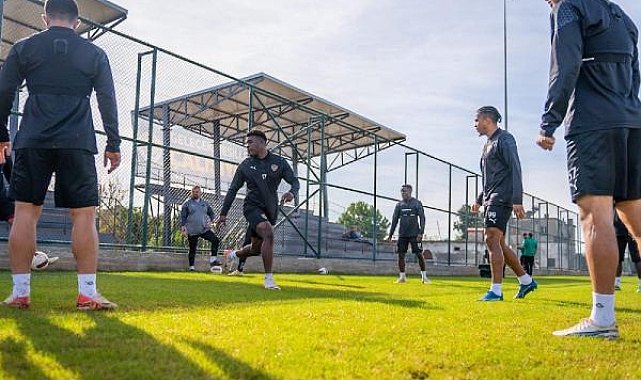 Hatayspor kupa mesaisini sürdürüyor