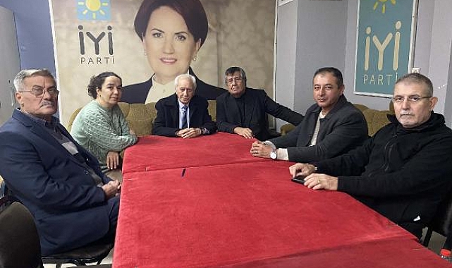 İYİ Parti yönetiminde 21 istifa