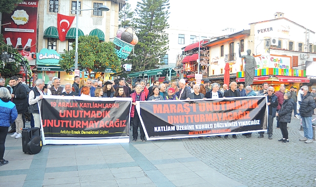 Katliamlar anıldı