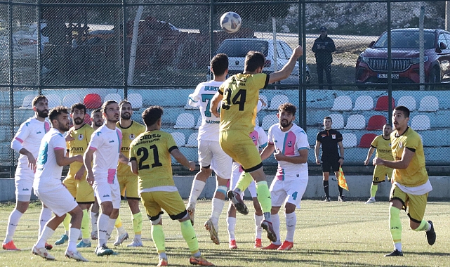 Maküspor deplasmandan puanla döndü