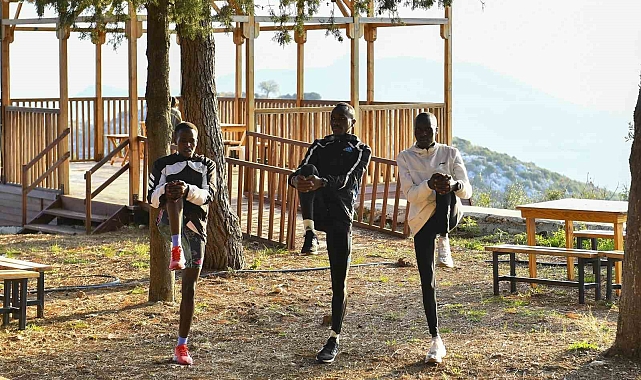 Maraton koşucuları antrenmanlara devam ediyor