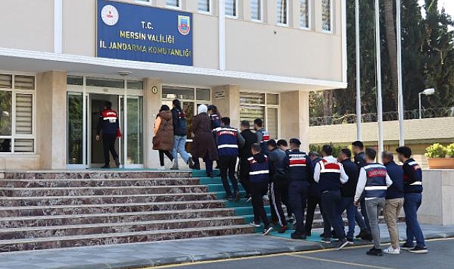 Mersin merkezli DEAŞ operasyonu: 9 gözaltı 
