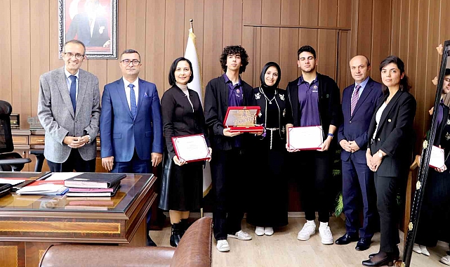 Mersinli öğrenciler TÜBİTAK yarışmasından birincilikle döndü