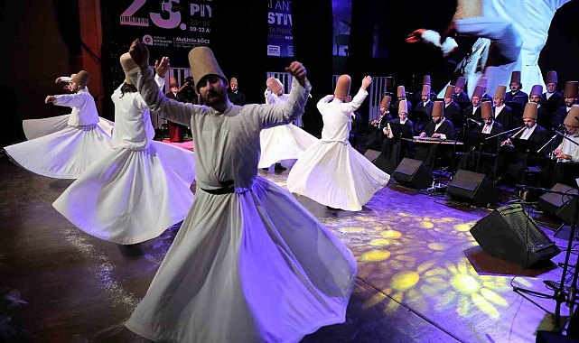 Mevlânâ vuslatının 750'nci yılında sema töreni ile anıldı