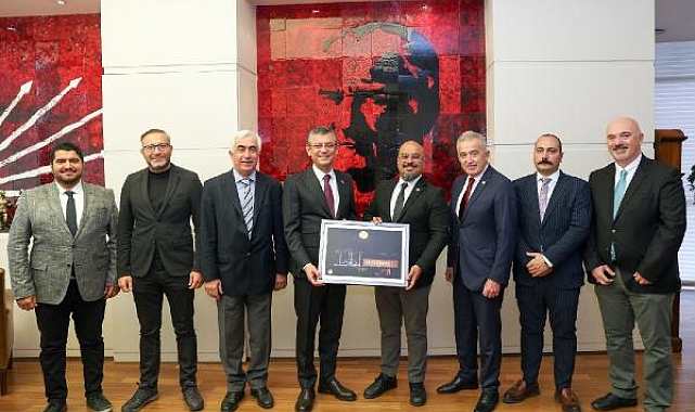 Özgür Özel: İlk vekil olduğumdan bu yana misafirhanede kalıyorum