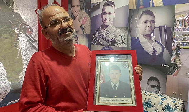 Şehit uzman çavuşun babası: "7 yıldır oğlumun odasına girip onunla dertleşiyorum"